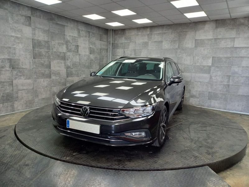 Volkswagen Passat VARIANT EXECUTIVE 2.0 TDI 110KW DSG